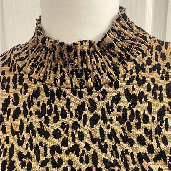 Zara Animal Print Black & Brown Smocked Neck Crop Top Puffed Short Sleeve Size S - Picture 9 of 10